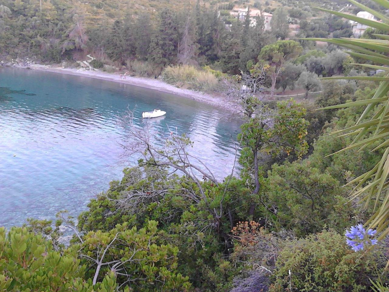 Odyssia Near The Seaside Apartment Agios Petros  Exterior foto